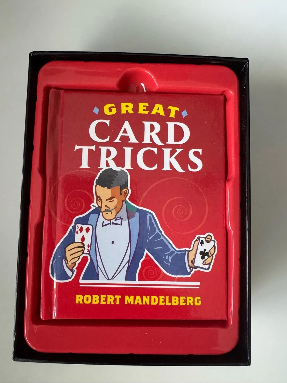Magic Card Tricks Book & Kit By Robert Mandelberg and Distributed By Mud Puddle